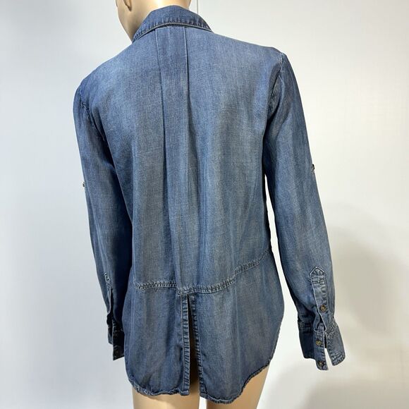 Cloth & Stone Women’s Button Front Shirt Size M Blue Chambray Tencel Back Slit - Picture 5 of 11